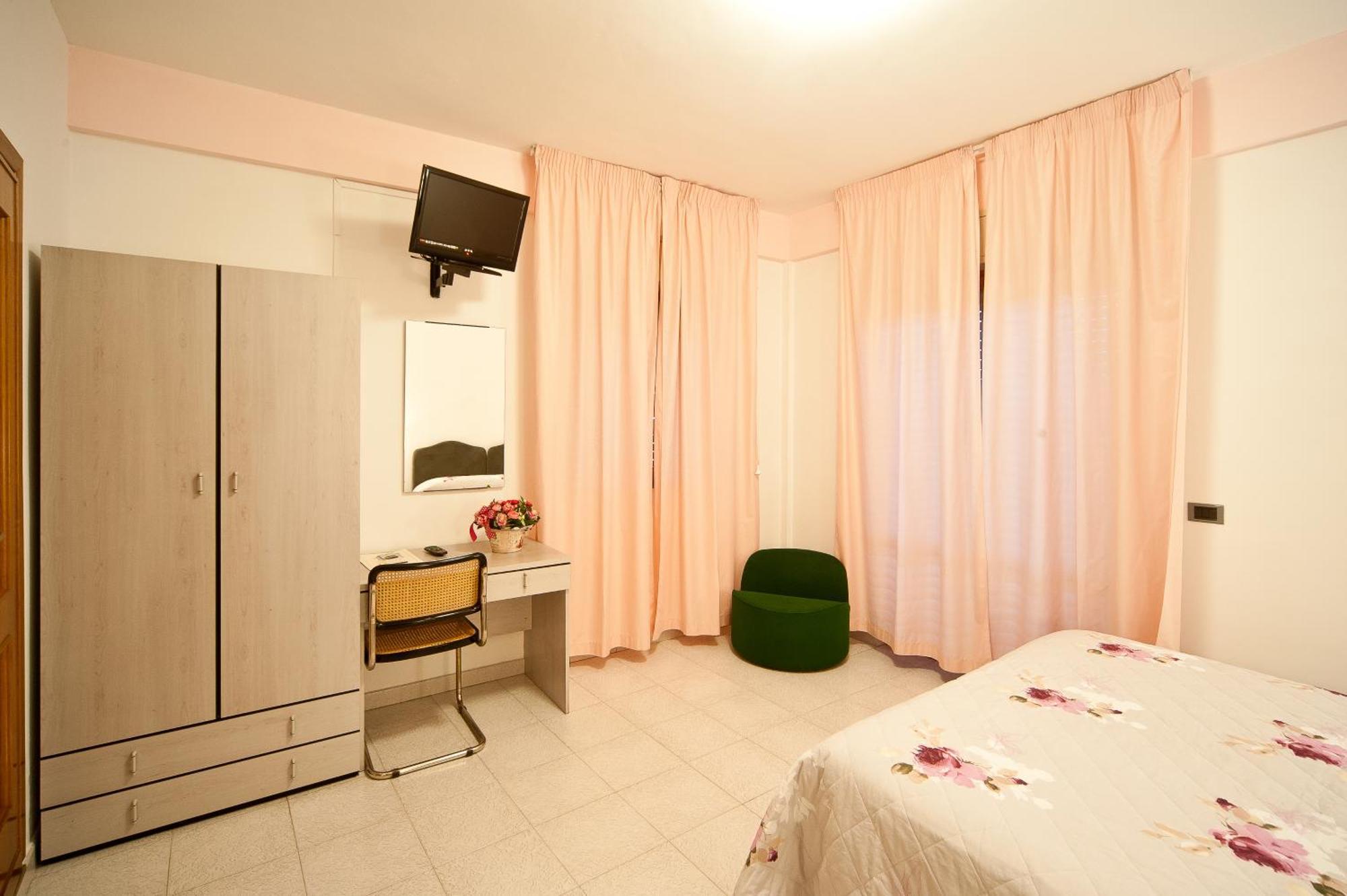 Hotel Il Quadrifoglio Cascia Exterior photo